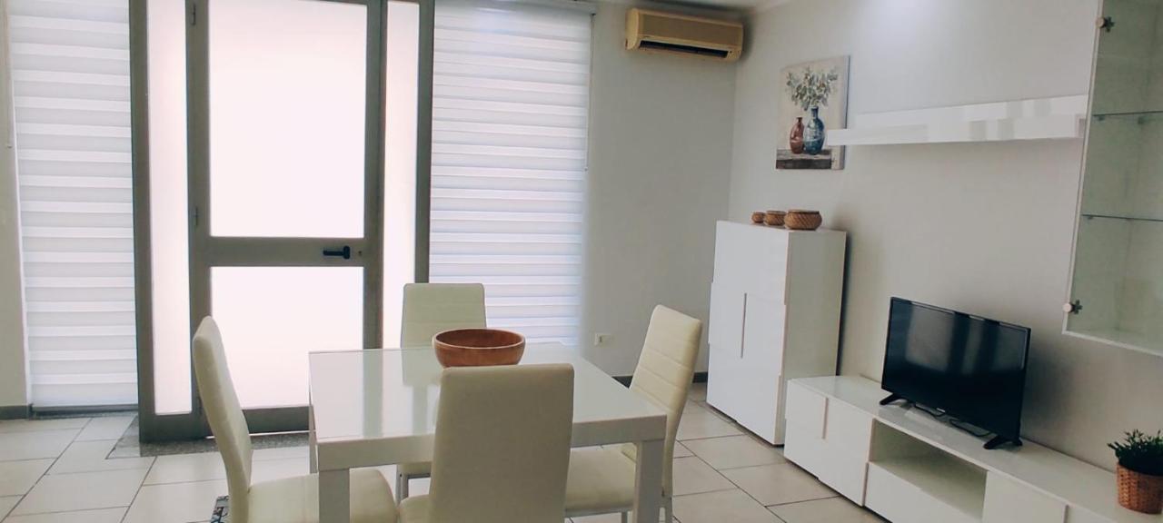 Nino'S Apartments جيارديني ناكسوس المظهر الخارجي الصورة