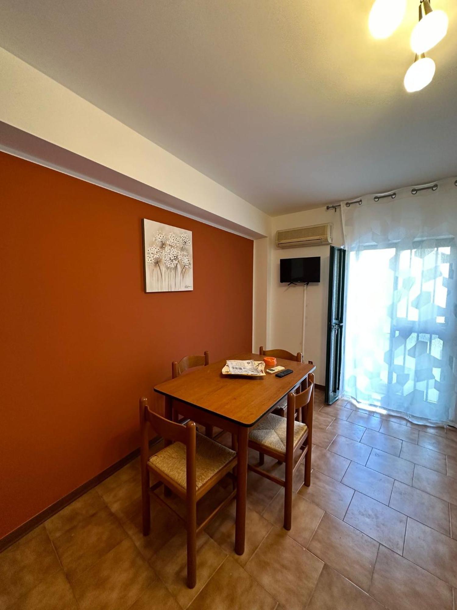 Nino'S Apartments جيارديني ناكسوس المظهر الخارجي الصورة